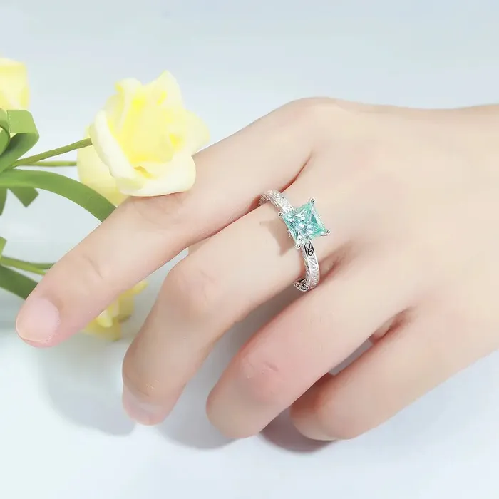 Silver or Gold Blue Princess Cut Moissanite Engagement Ring 25ct Luxus Moissanite Rings