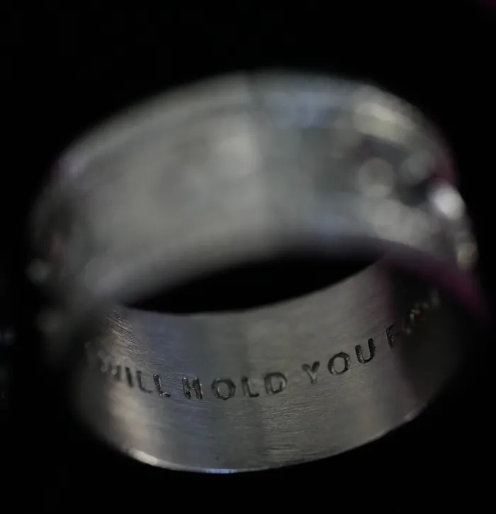 YORDY Luxury Fashion Jewelry Rings Lovers Eclipse Moon Ring